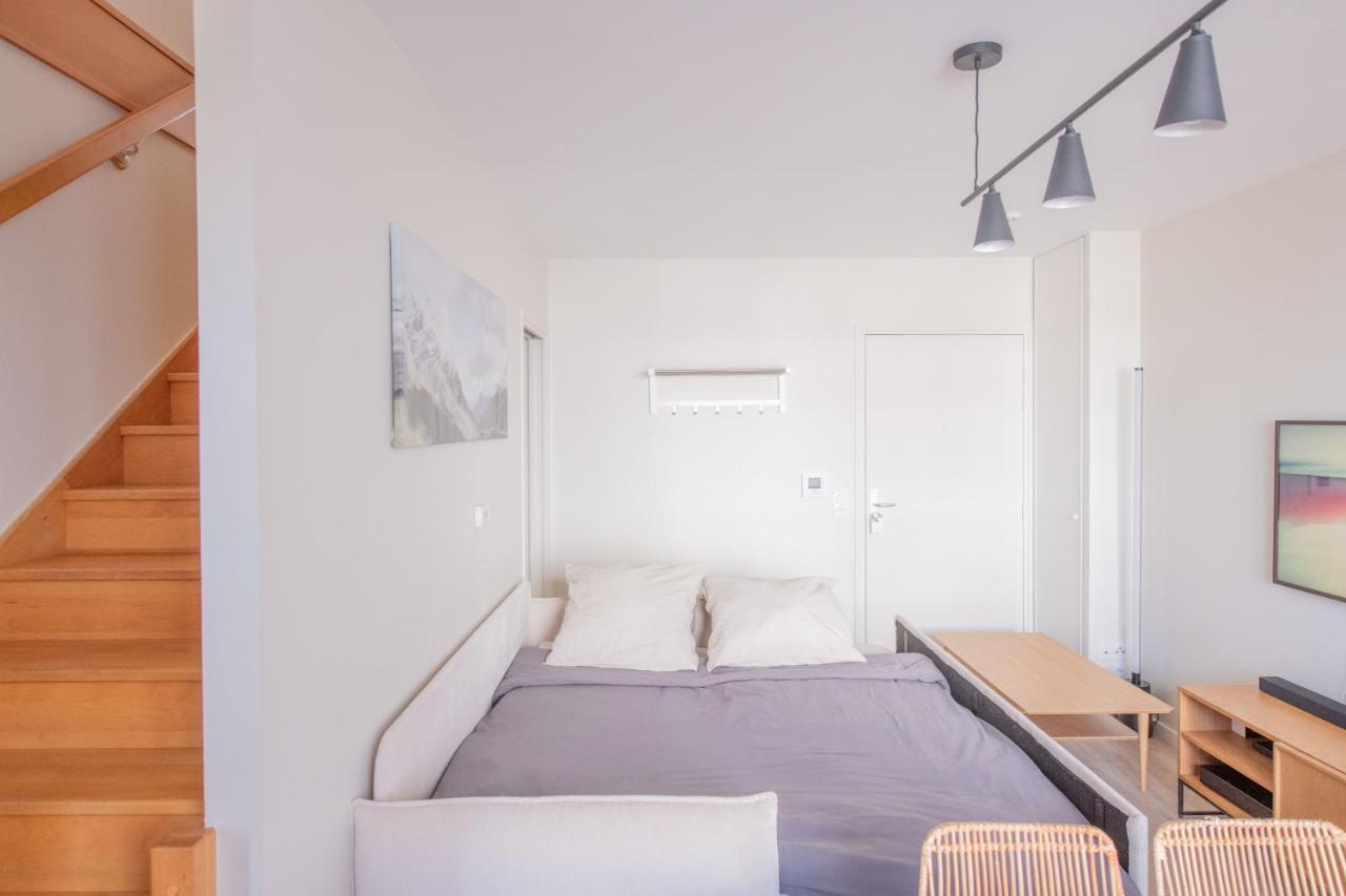 Апартаменты Machouart Le Duplex -Parking Gratuit Equipee Commodites- Обервилье Экстерьер фото